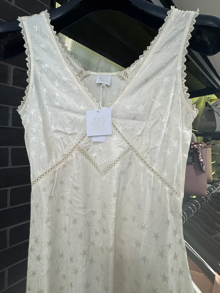 👗 Robe Karl Marc John crème – T34 – élégante & féminine ✨🔥 – photo 5
